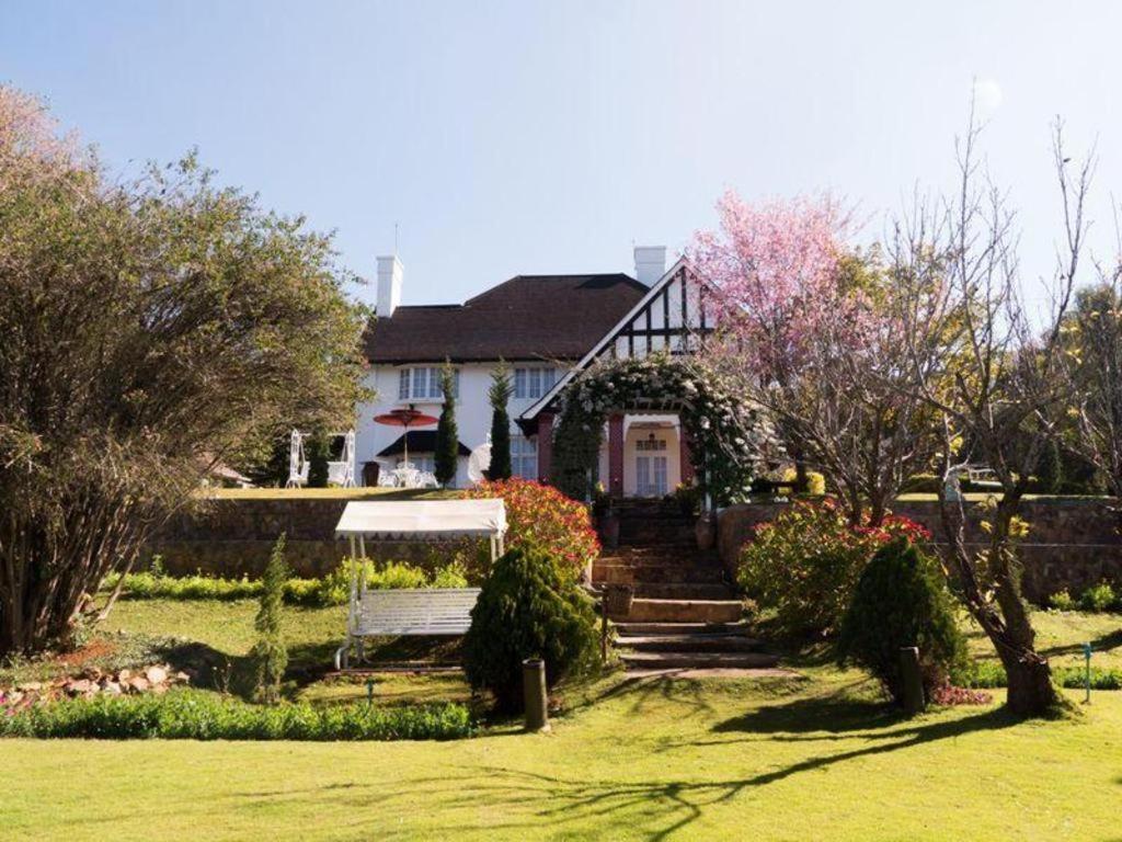 Royal Kalaw Hills Resort Exteriör bild
