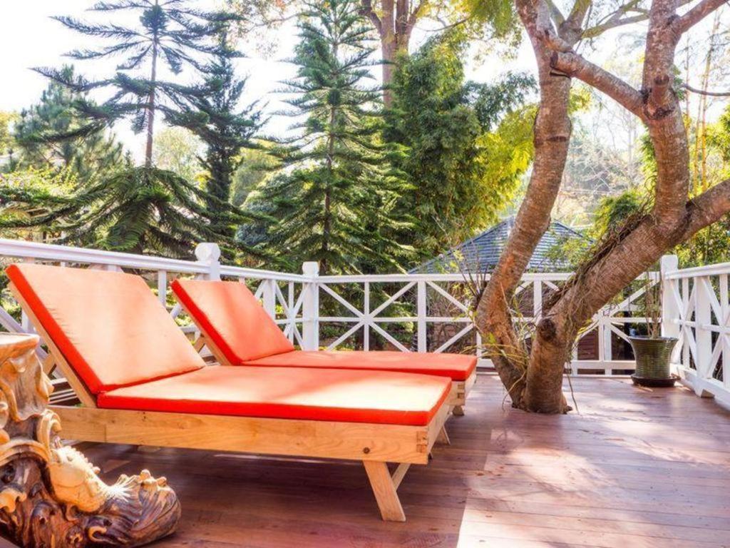 Royal Kalaw Hills Resort Exteriör bild