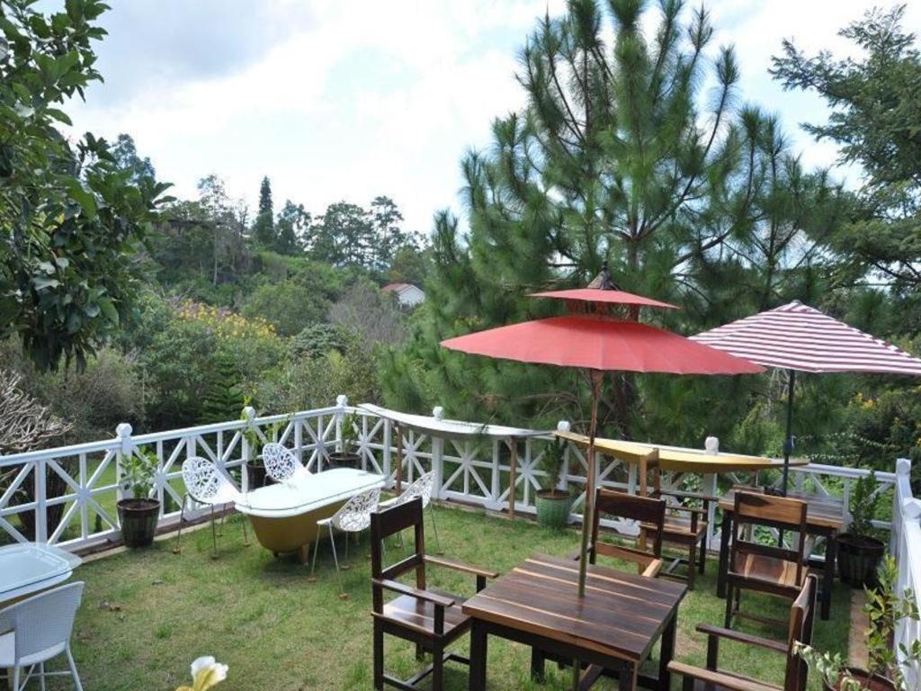 Royal Kalaw Hills Resort Exteriör bild