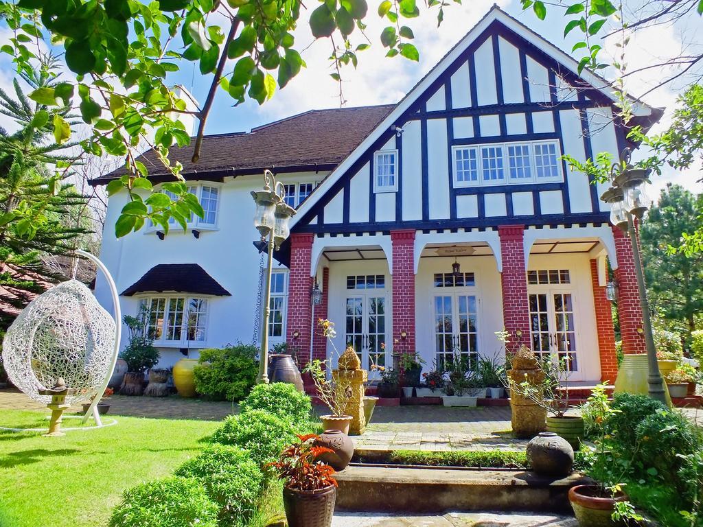 Royal Kalaw Hills Resort Exteriör bild