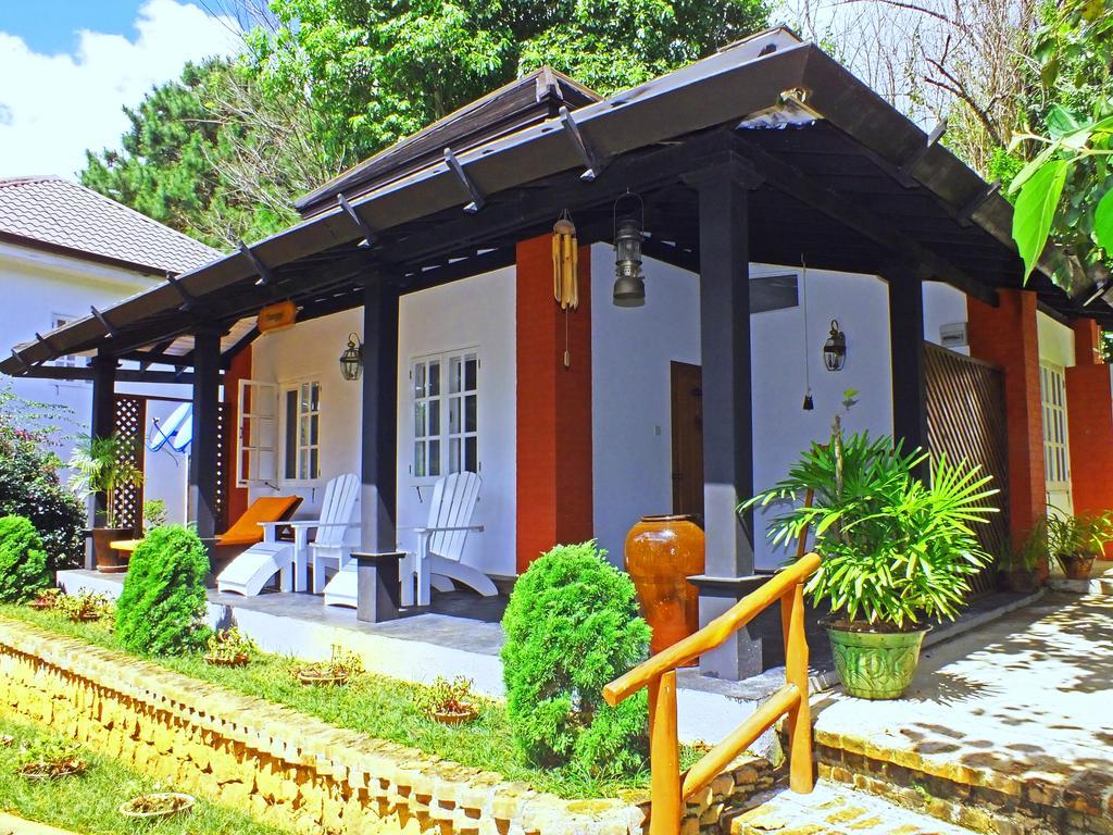 Royal Kalaw Hills Resort Exteriör bild